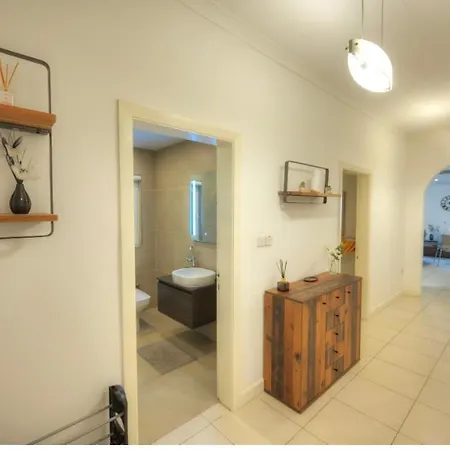 Apartment Three Bedroom For Rent In St Julian Saint Julian's